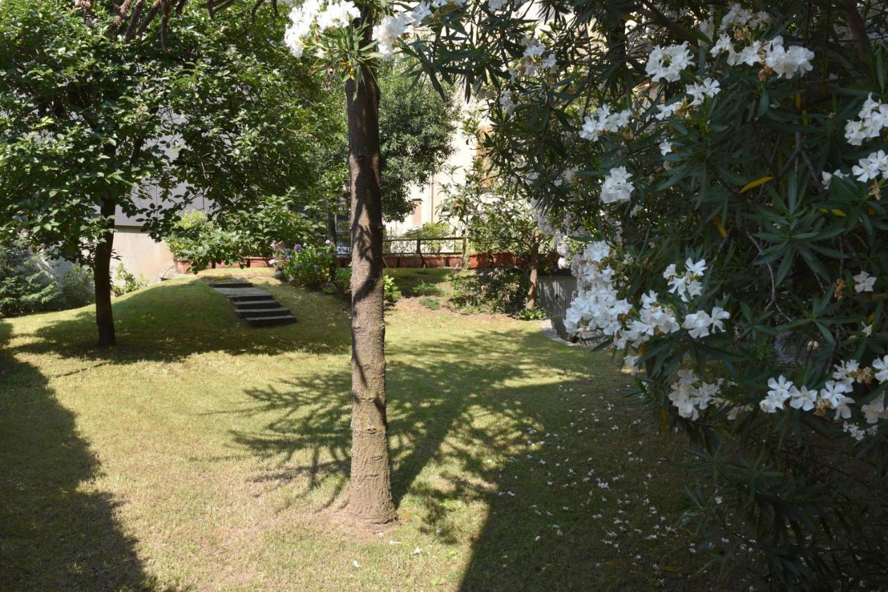 Le Rondinelle Apartment Como Bagian luar foto