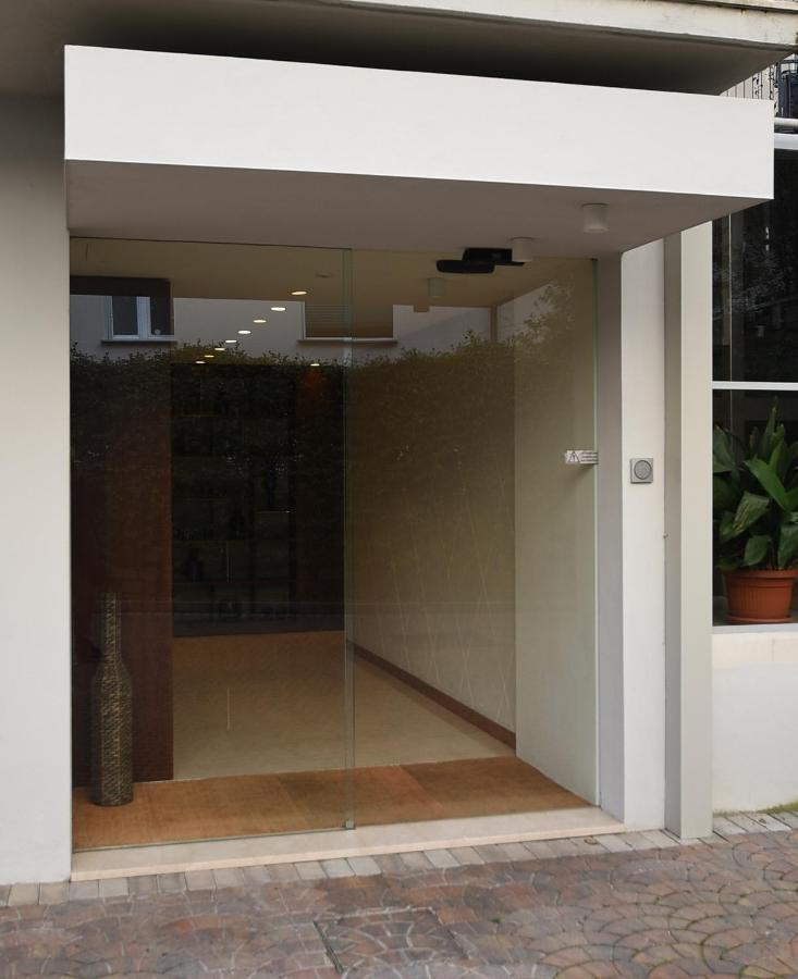 Le Rondinelle Apartment Como Bagian luar foto